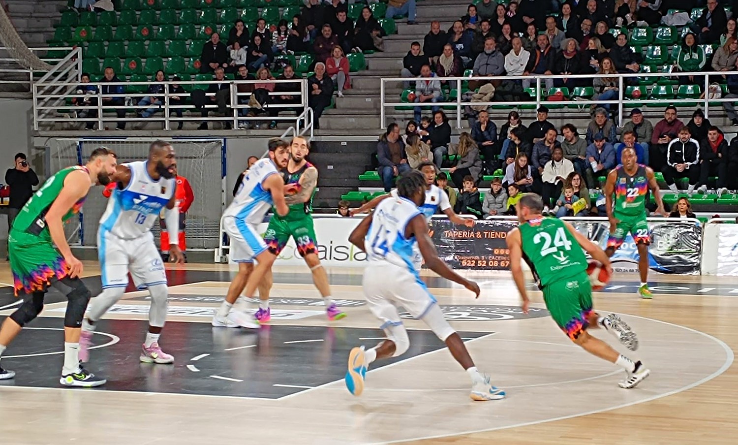 Triunfo autoritario del Longevida San Pablo en Cáceres (60-81 ...