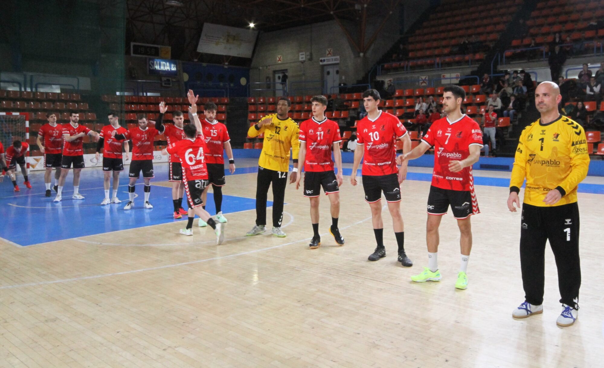 El UBU San Pablo se despide de la Copa con la cabeza alta (29-30 ...